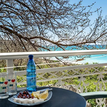 Angela Partial Sea View 5 Pensionat 3*