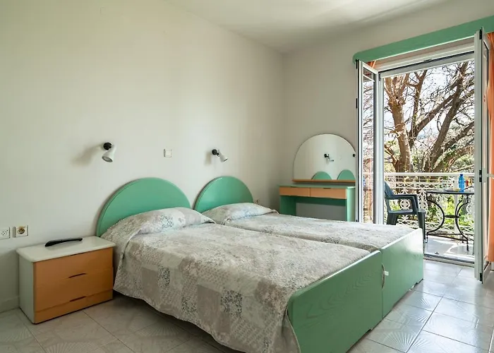 Angela Partial Sea View 5 3* Trapeza (Kefalonia)