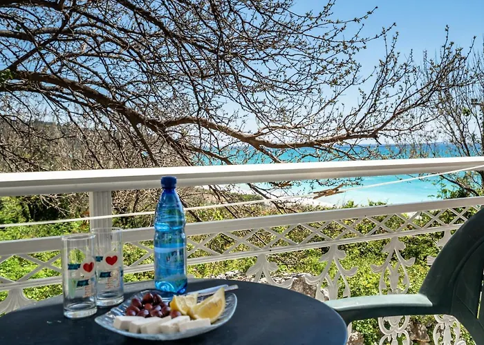 Гостевой дом Angela Partial Sea View 5 Trapeza (Kefalonia)