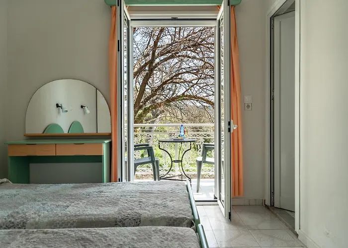 Гостевой дом Angela Partial Sea View 5 Trapeza (Kefalonia)